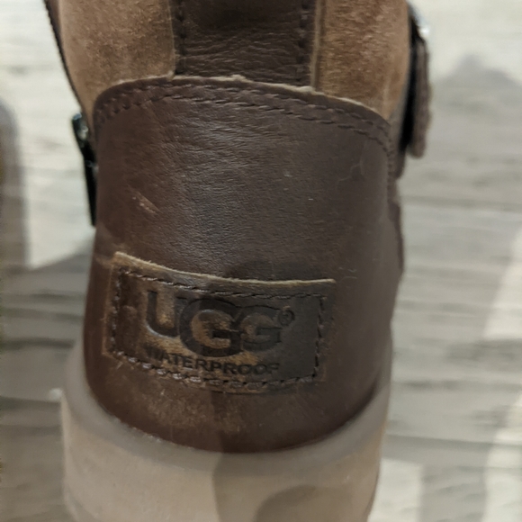 UGG boots, model Breida. Waterproof - Picture 5 of 5